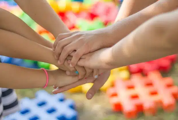 hands, friendship, friends